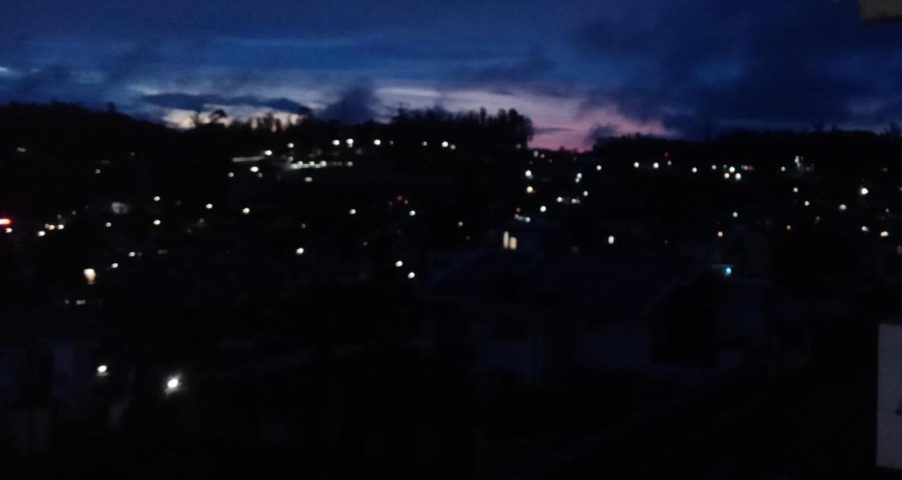 Aanvis Inn Ooty Esterno foto